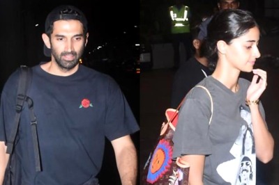 Aditya Roy Kapur Smiles, Ananya Panday Tries to Hide Her Face as They Step Out For Date Night