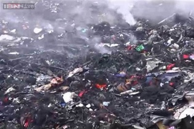 Monitors gain better access to crash site in eastern Ukraine