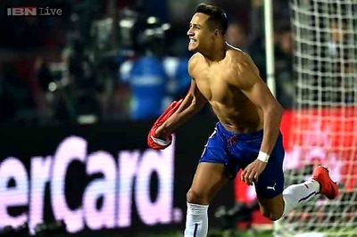 Chile beat Argentina 4-1 on penalties to win Copa America 2015