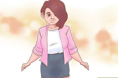 How to Look Thinner in Photographs