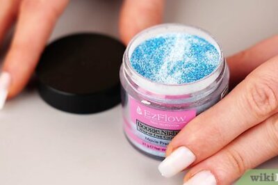 How to Apply Glitter on Acrylic Nails