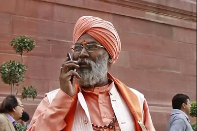 BJP MP Sakshi Maharaj Put in 14-day Home Quarantine for Violating Covid-19 Norms