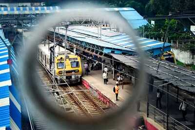 No Proposal Yet To Restrict Local Services in Mumbai Amid Rising Covid Cases, Says Railways