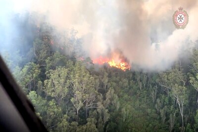 Out-of-control Australian Bushfire Threatens Perth Homes, Gusty Winds May Double Fire Size