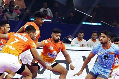 PKL 9: Raiders Shine as Puneri Paltan Beat Bengal Warriors