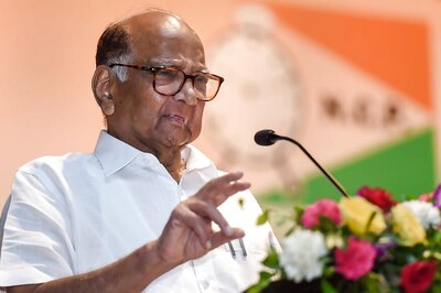 NCP Chief Sharad Pawar Seeks Action against Mumbai IAS Officer over Anti-Gandhi Tweet