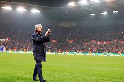 Jose Mourinho still in title race, says Manchester City manager Manuel Pellegrini