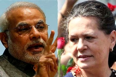 Haryana polls: Sonia attacks Modi, questions him on poll promises