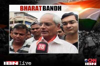 Gujarat: Roads wear a deserted look on Bharat Bandh