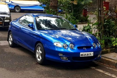 Swanky Blue Sports Coupe Spotted in Mumbai is Actually a Rare Hyundai Tiburon RD2