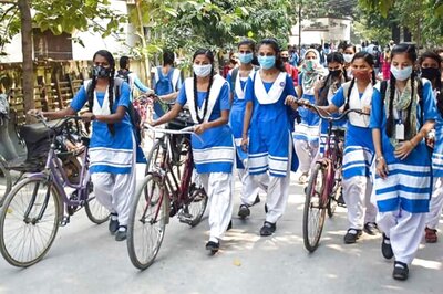 Maharashtra Board Students Won't Have to Take Class X, XII Exams Before May 2021 Due to Covid-19