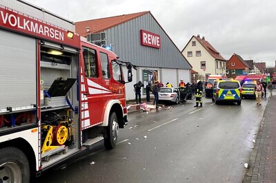 'Several Injured' as Car Rams into Carnival Procession in Central Germany