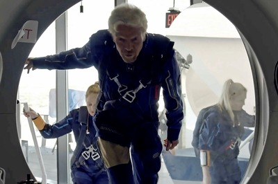 Virgin Galactic Founder Richard Branson Takes Off for Space