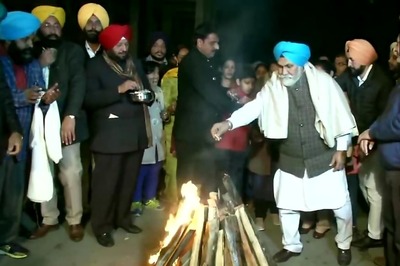 Happy Lohri 2020: Rains Dampen Celebrations in Punjab, Haryana