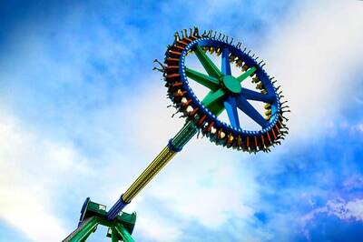 Record-breaking Thrill Rides Coming to Six Flags Parks in 2018