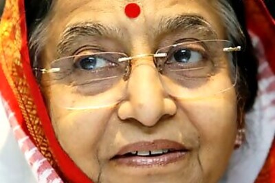 No English version of President's speech, MPs protest