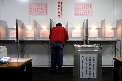 Shinzo Abe Eyes Fresh Term as Japan Votes Under North Korea Threats