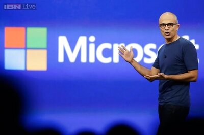 Microsoft rides the cloud, reports higher than expected revenue
