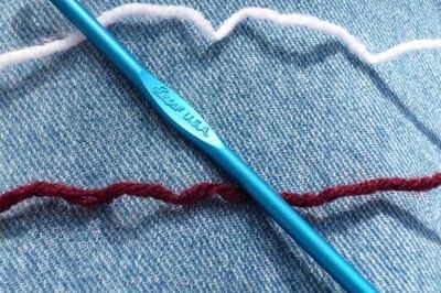 How to Crochet a Mini Christmas Stocking