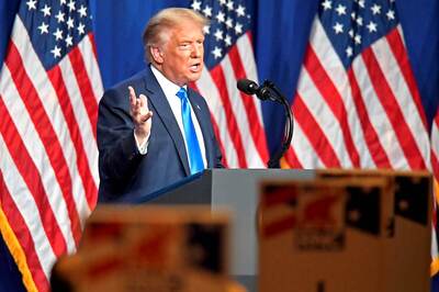 US Isolates Itself from Global Coronavirus Vaccine Effort Led by 'Corrupt' WHO