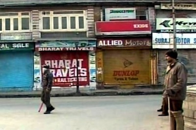 Afzal hanging: Curfew lifted in some areas of Srinagar