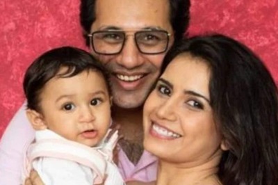 Taarak Mehta Ka Ooltah Chashmah's Malav Rajda Shows How He Directs Scene of Wife Priya Ahuja