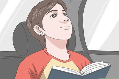 How to Avoid Nausea when Reading in the Car