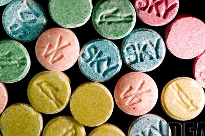 US Halts Sale of Bleach Product Touted as 'Miracle' Cure for Coronavirus