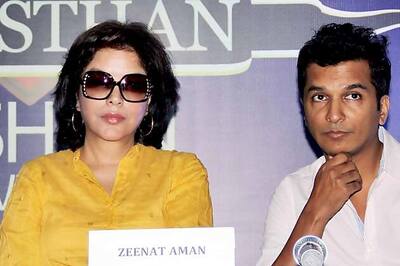Snapshot: 62 going on 35? You won't believe how cool Zeenat Aman looks