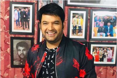 Comedian Kapil Sharma Posts Video of Hens to Teach What is Social Distancing