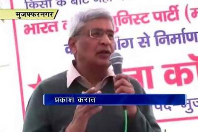 Non Cong-non BJP parties will contest LS polls together: Prakash Karat