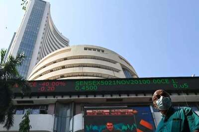 Sensex Rises 350 pts, Ends Atop 63K; Nifty Tops 18,700 Ahead of RBI Outcome; VI Surges 9%