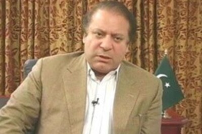 Pakistan on edge, Sharif dares govt to stop march