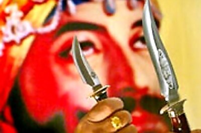 Bill to educate police on kirpan vetoed by Schwarzenegger