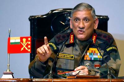 Army Chief Bipin Rawat Calls For Curbs on Internet, Social Media Use to Counter Terrorism