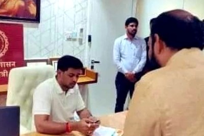 Fresh Sena vs Sena Row: Pic of Shinde's Son on CM Chair Goes Viral; Oppn Fumes, Throws 'Super CM' Dig