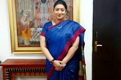 Manish Malhotra, Vijender Singh Join Smriti Irani's 'IWearHandloom' Campaign