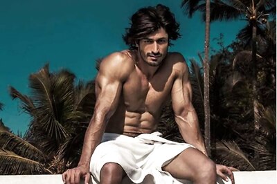 Vidyut Jammwal Begins Shooting For Khuda Hafiz In Lucknow