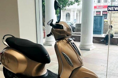 Bajaj Auto to Boost Production of Chetak EV to 10,000 Units by June