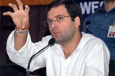 Govt bows to Rahul; to pay more for sugarcane