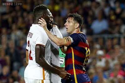 Watch: Messi headbutts, grabs Roma defender's throat but escapes red card