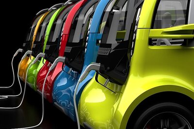 Auto Industry Body SIAM Welcomes Move to Cut GST on Electric Vehicles, Chargers