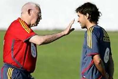 Raul will silence his critics: Coach