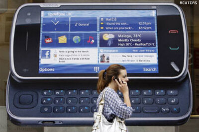 Nokia sues Apple over iPad, iPhone patents