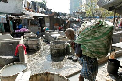 'We'll Get Infected Too': Laundry Workers in Maha Hosp Refuse to Wash Clothes of Coronavirus Patients