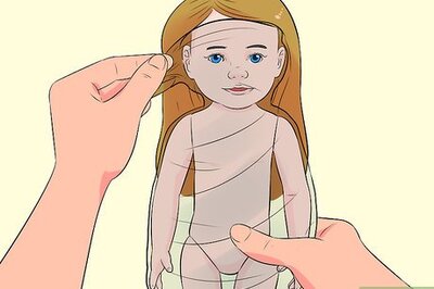 How to Wash an American Girl Doll's Hair