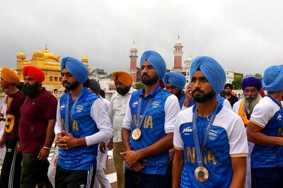 WATCH: Harmanpreet & Co Visit Golden Temple in Amritsar as Indian Hockey Stars Return Home with Olympic Bronze