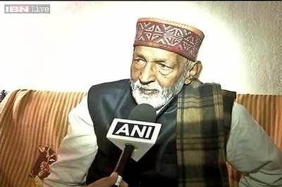 Relief for BJP in Bihar, Lal Muni Chaubey withdraws candidature