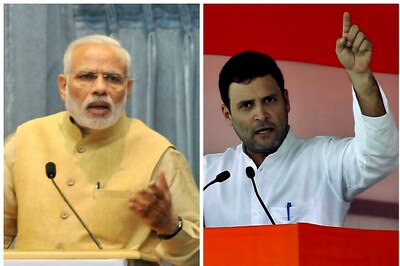 PM Modi Likes 'Peeping into Bathrooms': Rahul on Raincoat Jibe