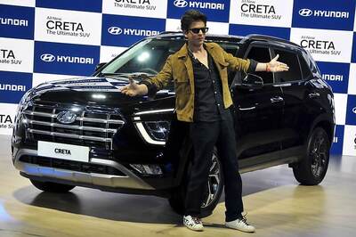 Hyundai Offers Discounts of Upto Rs 1.1 Lakh on BS6-Compliant Elantra, Santro, Grand i10 Nios